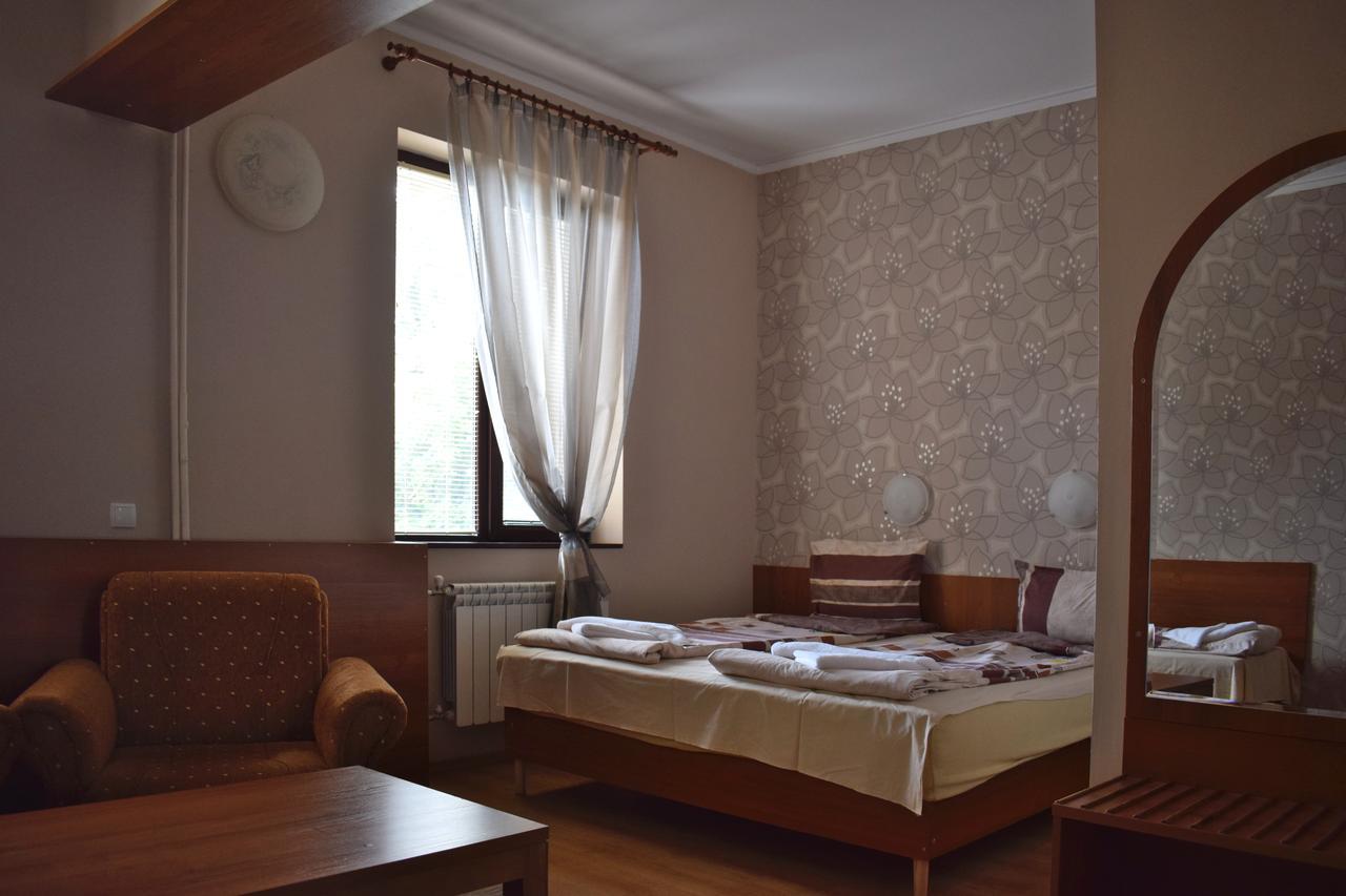 Hotel Jeravna Bankya Exterior foto